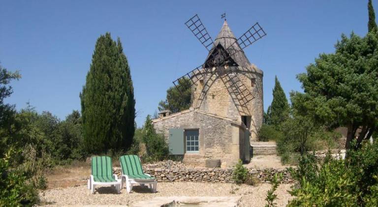 House with pool in Vers-Pont-du-Gard