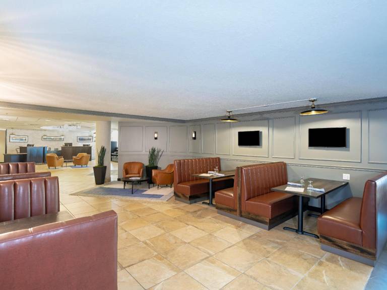 DoubleTree by Hilton Portland — photo 5