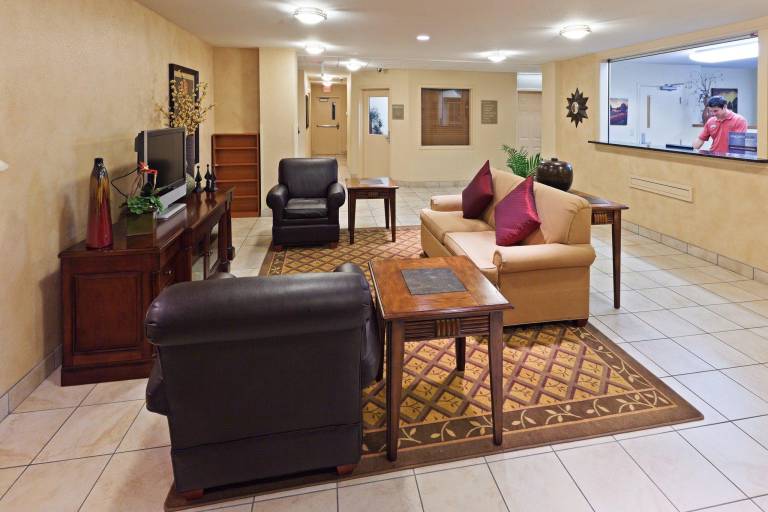 Candlewood Suites Wichita Falls at Maurine Street By IHG — photo 4
