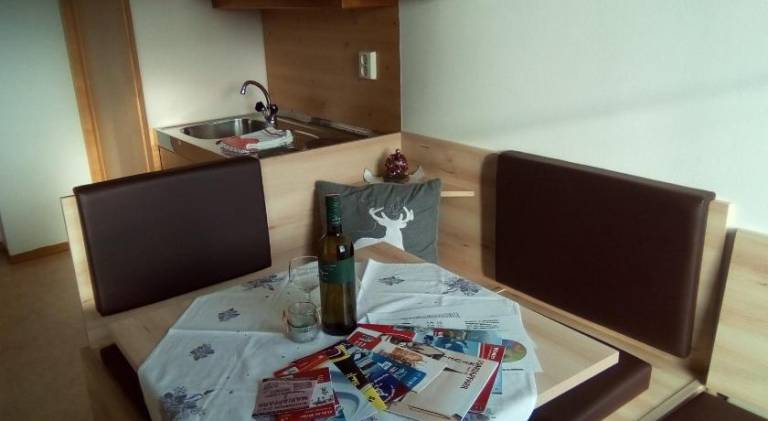Apartment with yard — photo 5
