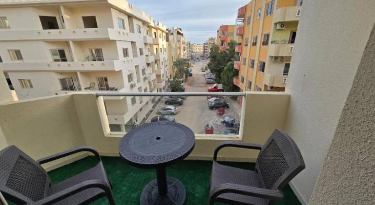Beautiful apartment with jacuzzi & pool | Next to the beach | Pets allowed in Hurghada