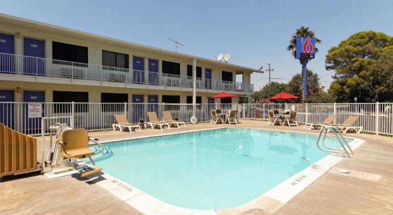 Motel 6 Chico, CA — photo 4