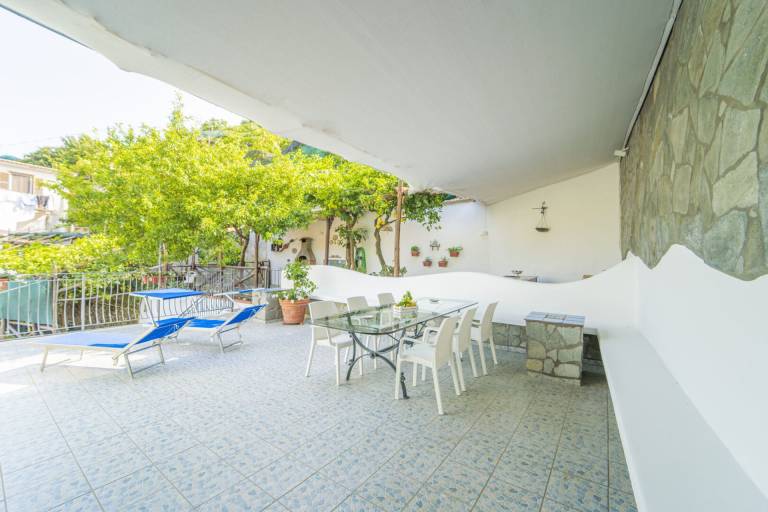 Atelier sul Mare exclusive property near the sea in Minori, Amalfi Coast in Tramonti