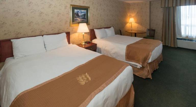 Lakeview Inns & Suites - Fort Saskatchewan — photo 2
