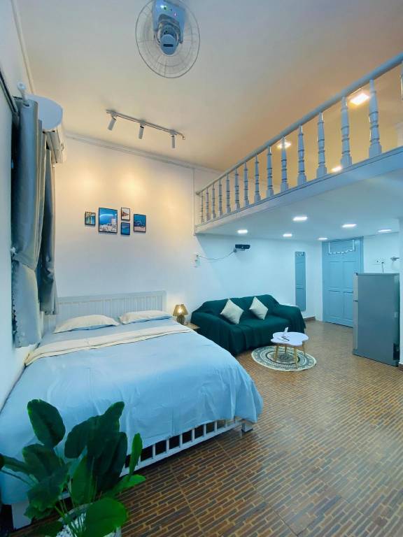 Pleasant apartment with patio | Next to Bến Thành Market | Dogs allowed — photo 2