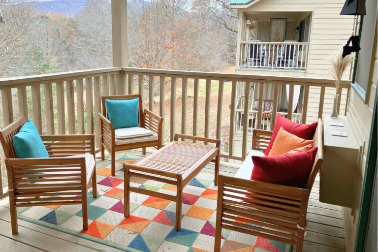 House Lake Lure