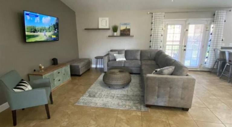 House with barbecue, garden & private pool — photo 4