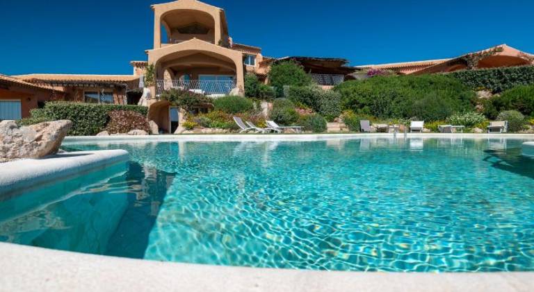 Holiday apartment with pool | Dogs allowed in Golfo Aranci