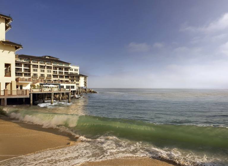 Resort Monterey