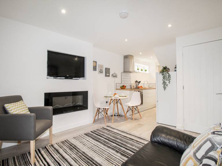 Fully equipped charming cottage | Beach view | Close to the beach | Pets are welcome — photo 3