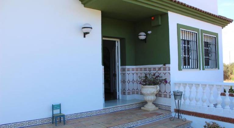 Ample house with patio, barbecue & private pool | Suitable for remote work | Pet-friendly — photo 5