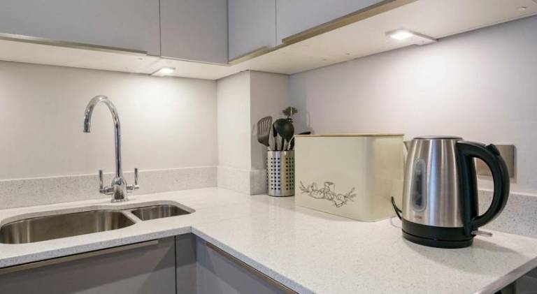 Rental apartment | Close to Belfast City Hall — photo 5