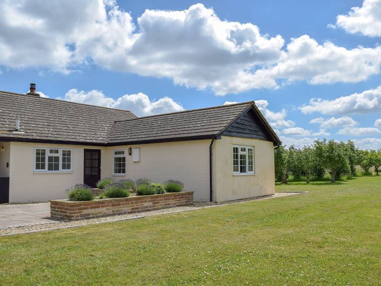Cottage Upton