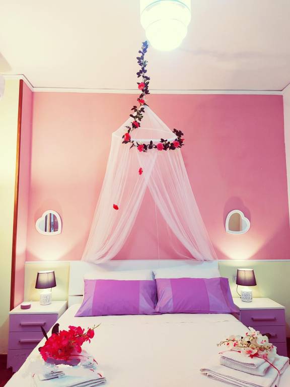 Altea Royale in Naples