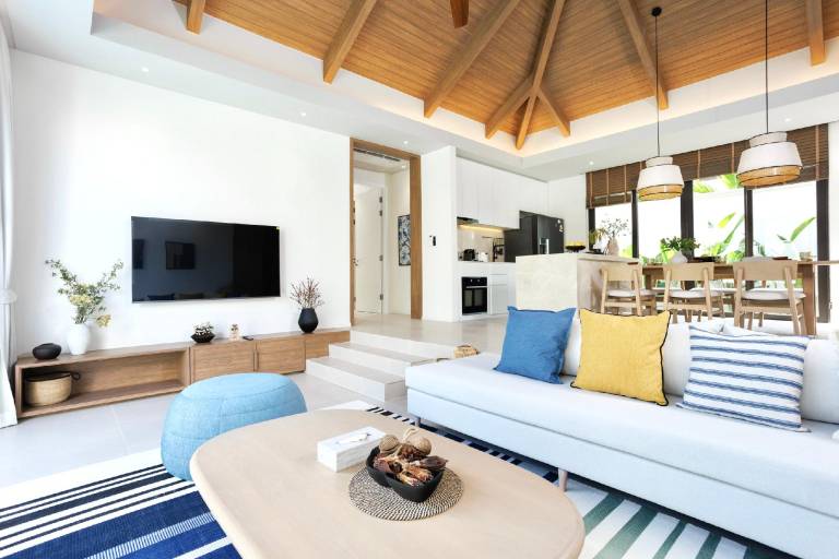 Fully equipped spacious house with garden, terrace & private pool | Suitable for remote work | Pets are welcome — photo 2