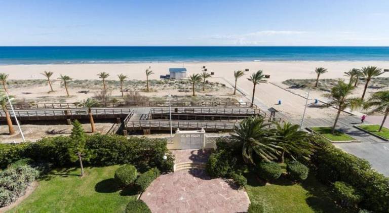 Charming holiday apartment with pool | Next to the beach | Pet-friendly in Gandia