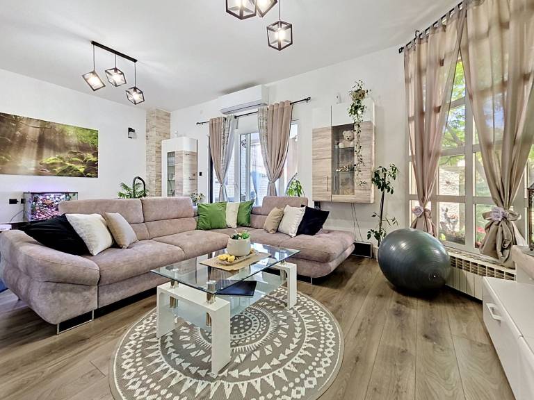Ferienhaus Brodarica