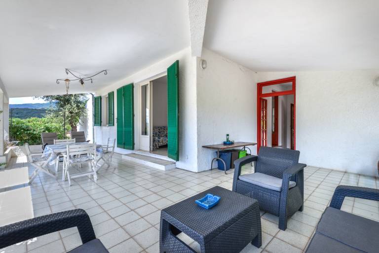 Holiday apartment with barbecue, garden & terrace | Garden view — photo 5