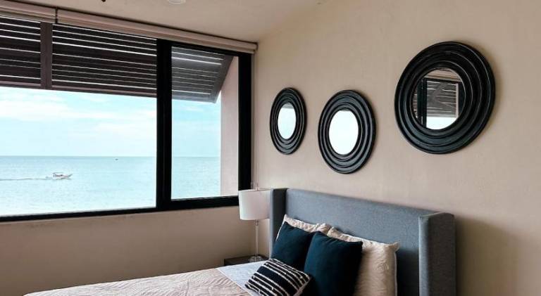 Oceanview Penthouse w Private Pool — photo 2