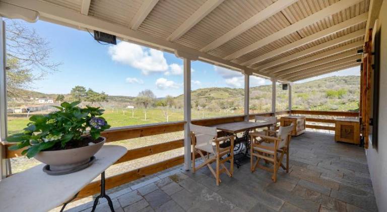 Beautiful house with yard, barbeque & terrace | Pets allowed — photo 3