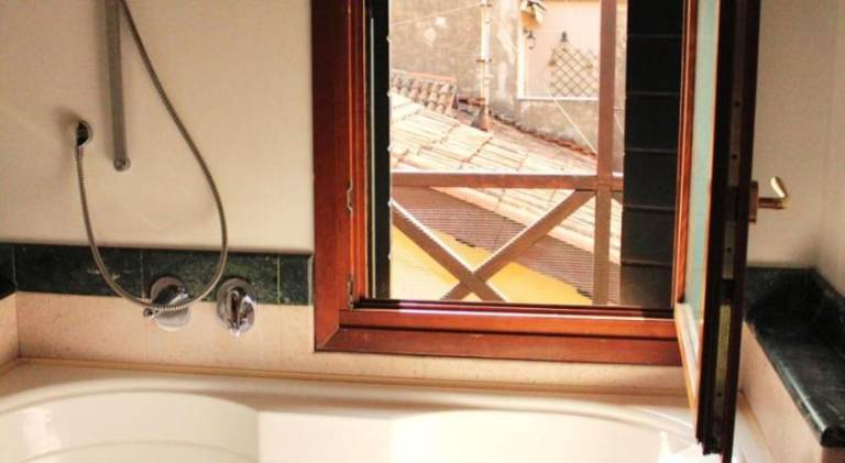 Charming rental apartment | Near Piazza San Marco | Dogs allowed — photo 4