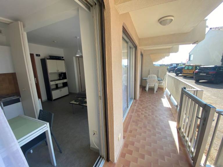 Rental apartment with 1 room for 4 persons — photo 2
