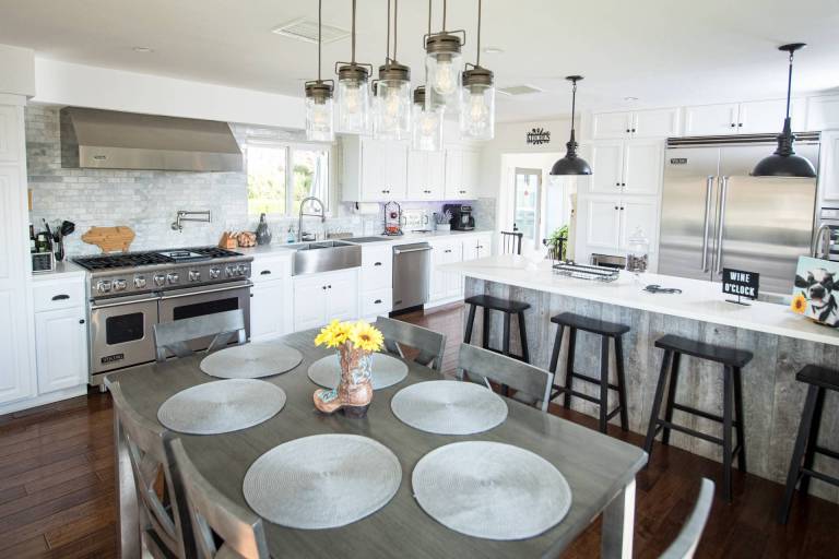 Family-friendly house with jacuzzi, fast internet & BBQ | Mountain view | Dogs allowed — photo 5