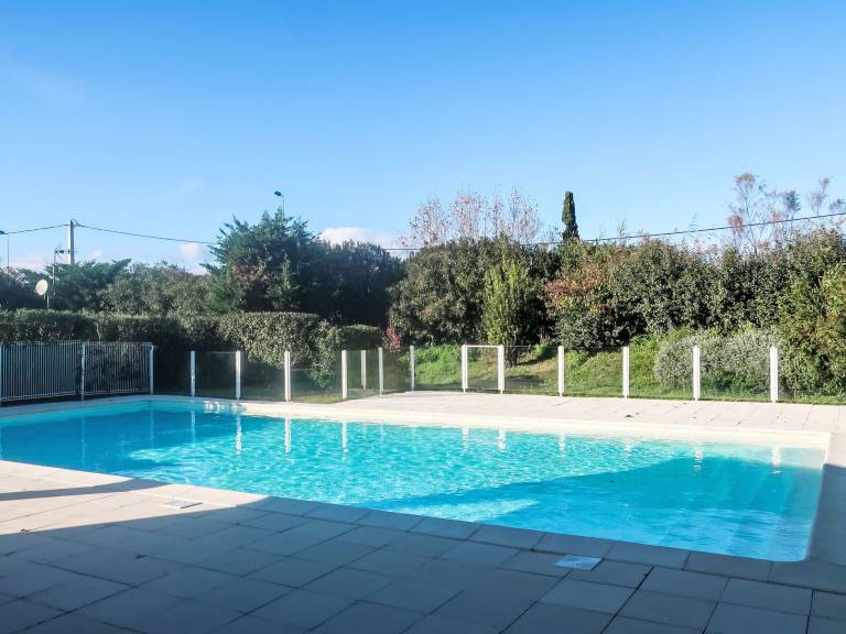 Lovely apartment with patio & pool | Nature view | Next to the beach | Pets are welcome — photo 2