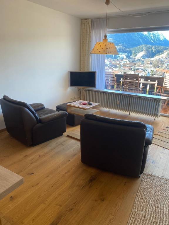 Ferienwohnung mit Hund in Mittenwald f&uuml;r max. 2 Personen