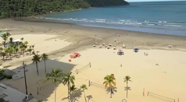 Holiday apartment with 4 rooms for 12 persons in Praia Grande