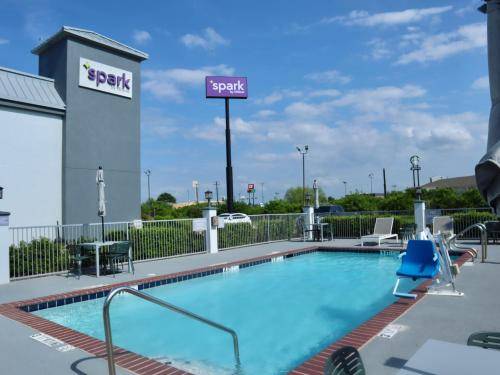 Spark by Hilton Terrell — photo 3