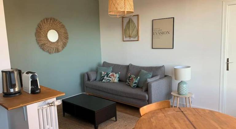 Holiday apartment with 1 room for 4 persons in Limoges