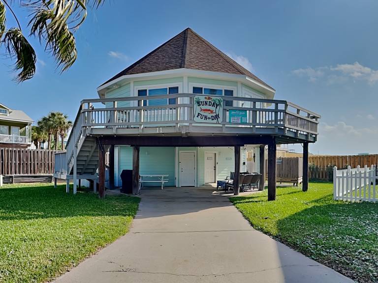 SV11- Sunday Funday in Port Aransas, TX