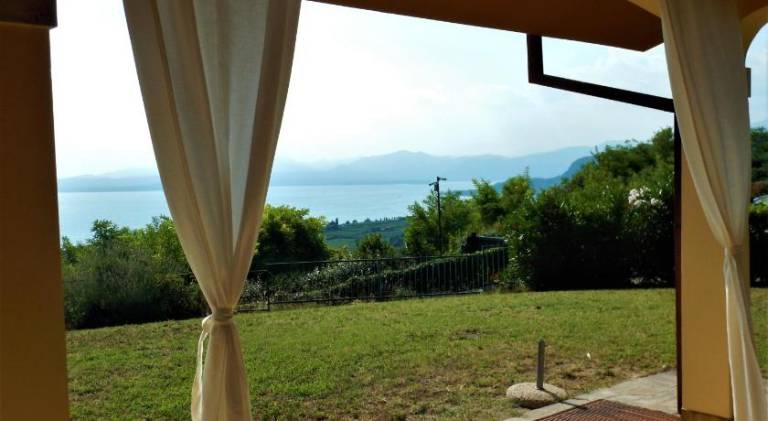 Holiday apartment with 4 rooms for 8 persons — photo 5