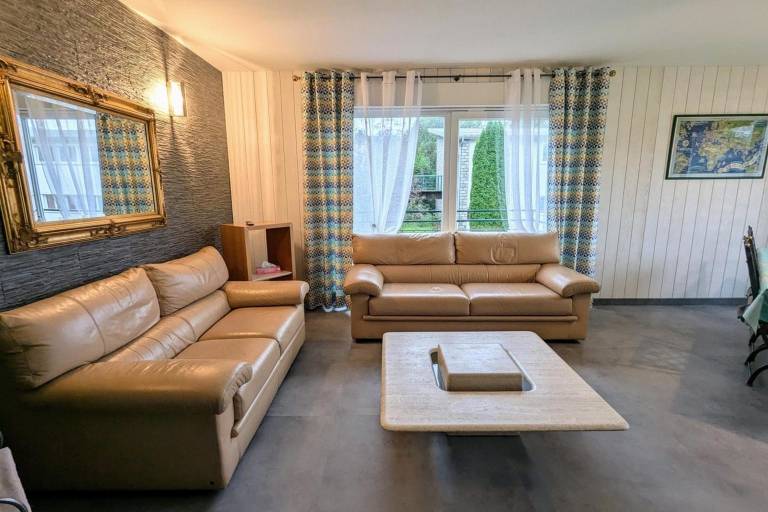 Child-friendly apartment with patio, barbeque & garden | Pets are welcome — photo 5