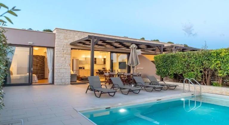 θέρετρο Παραλία Ροδάκινο