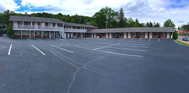 Motel Loch Lynn Heights