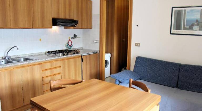 Apartment with terrace & yard | Beach nearby | Pets allowed — photo 5