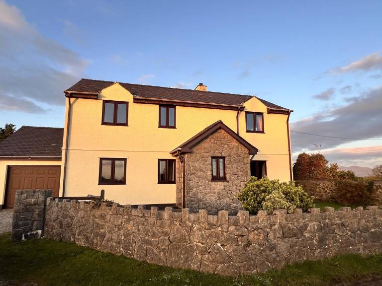 House  Llangoed