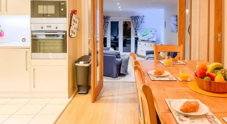 House with 3 rooms for 6 persons in Margate