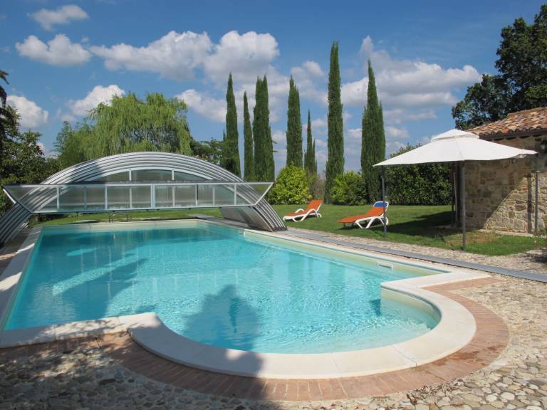 House with BBQ, garden & private pool — photo 4