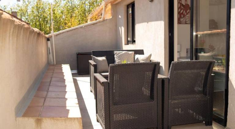 Holiday apartment with patio | Suitable for remote work — photo 2