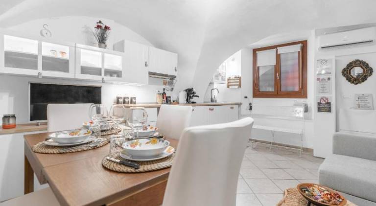 Rental apartment with 1 room for 5 persons — photo 3