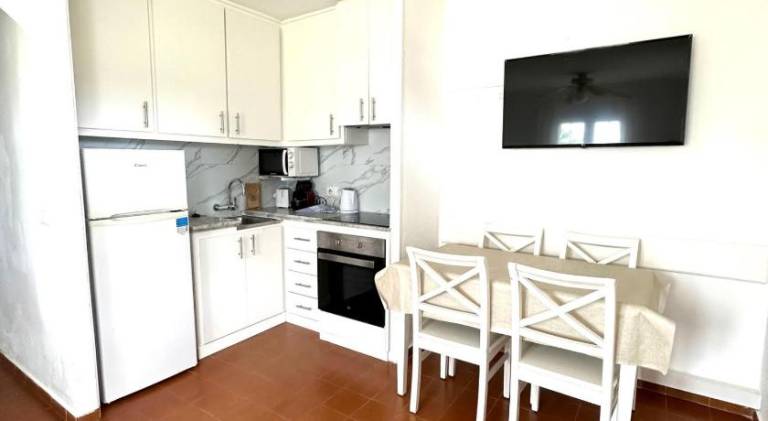 Wonderful rental apartment with pool | Next to the beach | Pet-friendly — photo 3