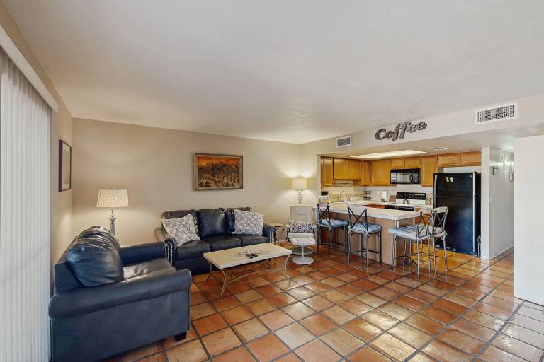 Dog Friendly 2 Story Home w Pool