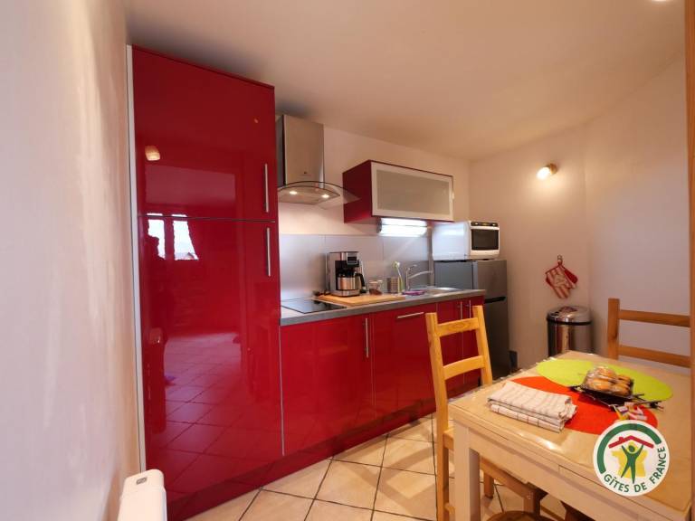 Gite with terrace & garden — photo 5