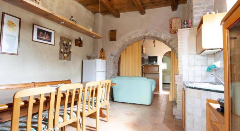 Vacation home with yard & BBQ in Cosenza