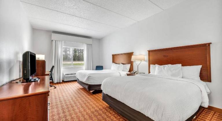 Fairfield by Marriott Inn & Suites Lumberton — photo 2