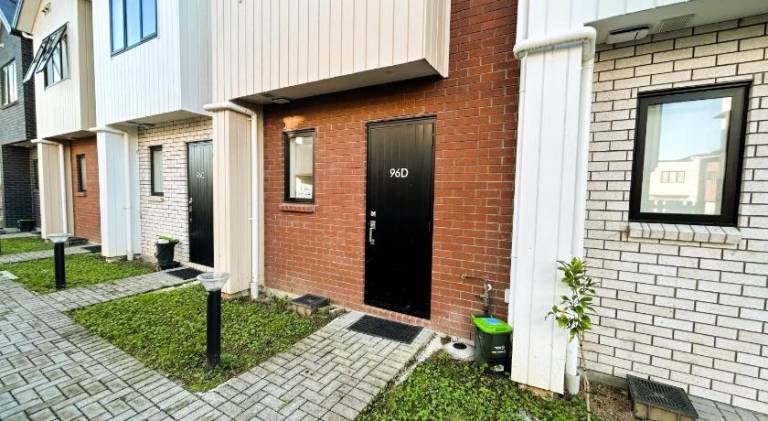 77 m&sup2; Villa