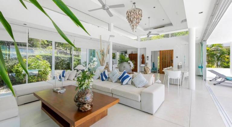 Villa with pool | Next to the beach | Pets are welcome — photo 5